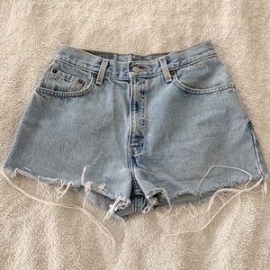 Best 25+ Deals for Vintage Levi High Waisted Shorts | Poshmark